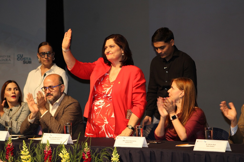 Informe Rectora CUCSur